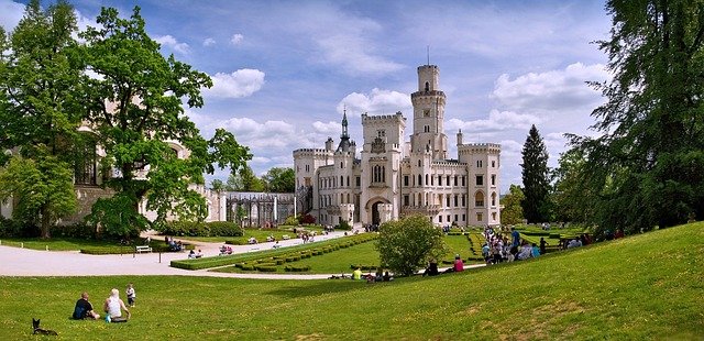 Procestujte s námi hrady a zámky v České republice